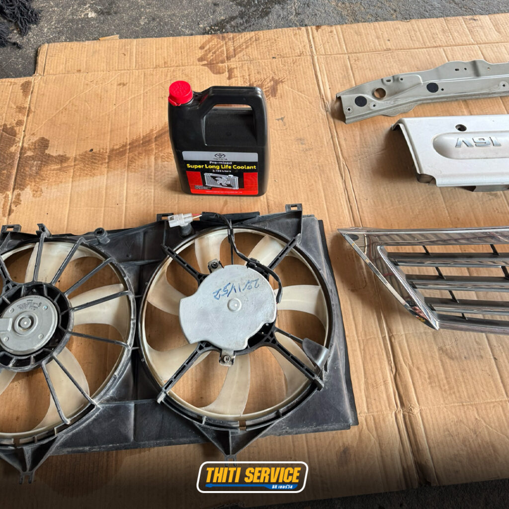 Toyota Camry แอร์ไม่เย็น สู้แดดไม่ไหว? กู้คืนความฉ่ำและระบบระบายความร้อน ที่ ธิติเซอร์วิส อู่ซ่อมรถกาญจนบุรี