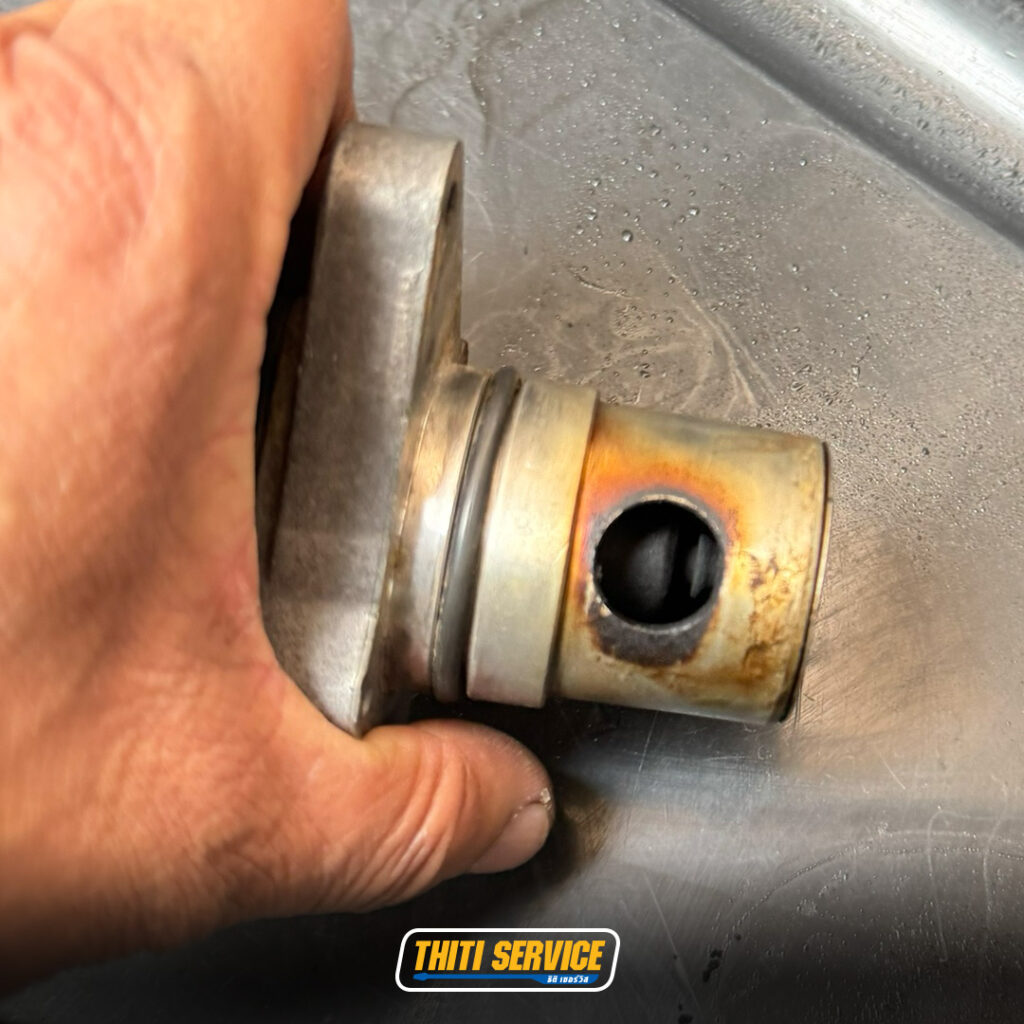 Nissan Almera ไฟเครื่องโชว์ เครื่องสั่น