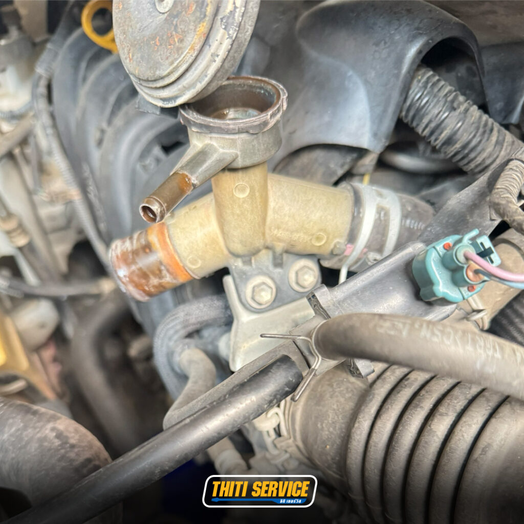 ธิติเซอร์วิส - อู่ซ่อมรถยนต์ กาญจนบุรี-toyota-YARIS-ถ่ายน้ำมันเครื่อง1-1