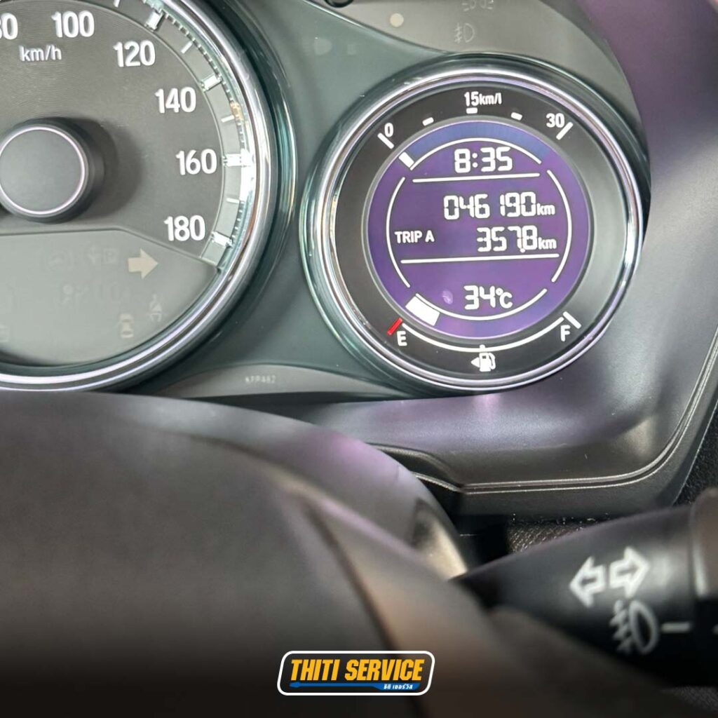 Honda-BRV-รถสั่นความเร็วสูง-เพลาขับดัง-เปลี่ยนยางกันฝุ่นเพลา-เติมน้ำมันเกียร์CVT-ThitiService-TS2569_0118-2