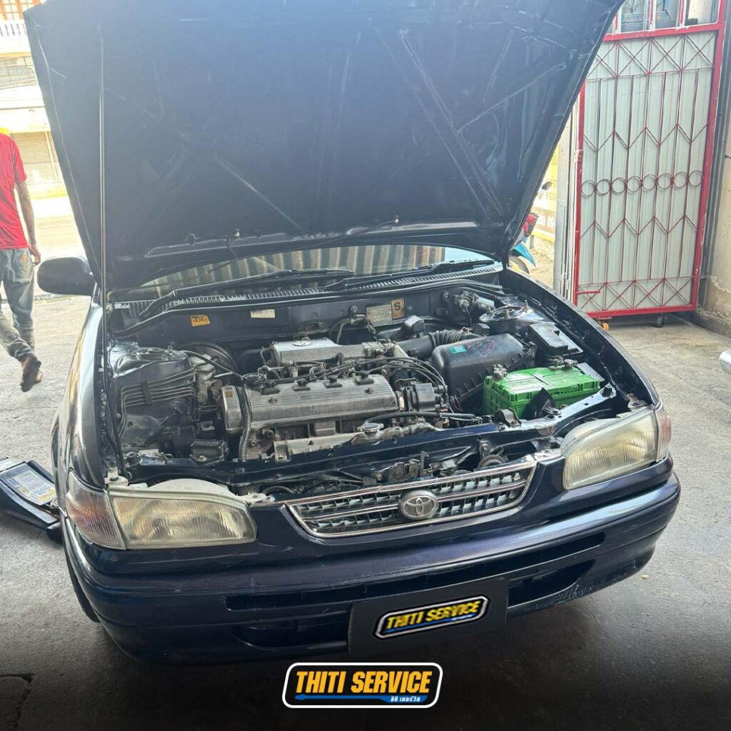 Toyota ae111 เปลี่ยนถ่ายน้ำมันเครื่อง- ธิติเซอร์วิส - อู่ซ่อมรถยนต์ กาญจนบุรี-TS2569_0097-2