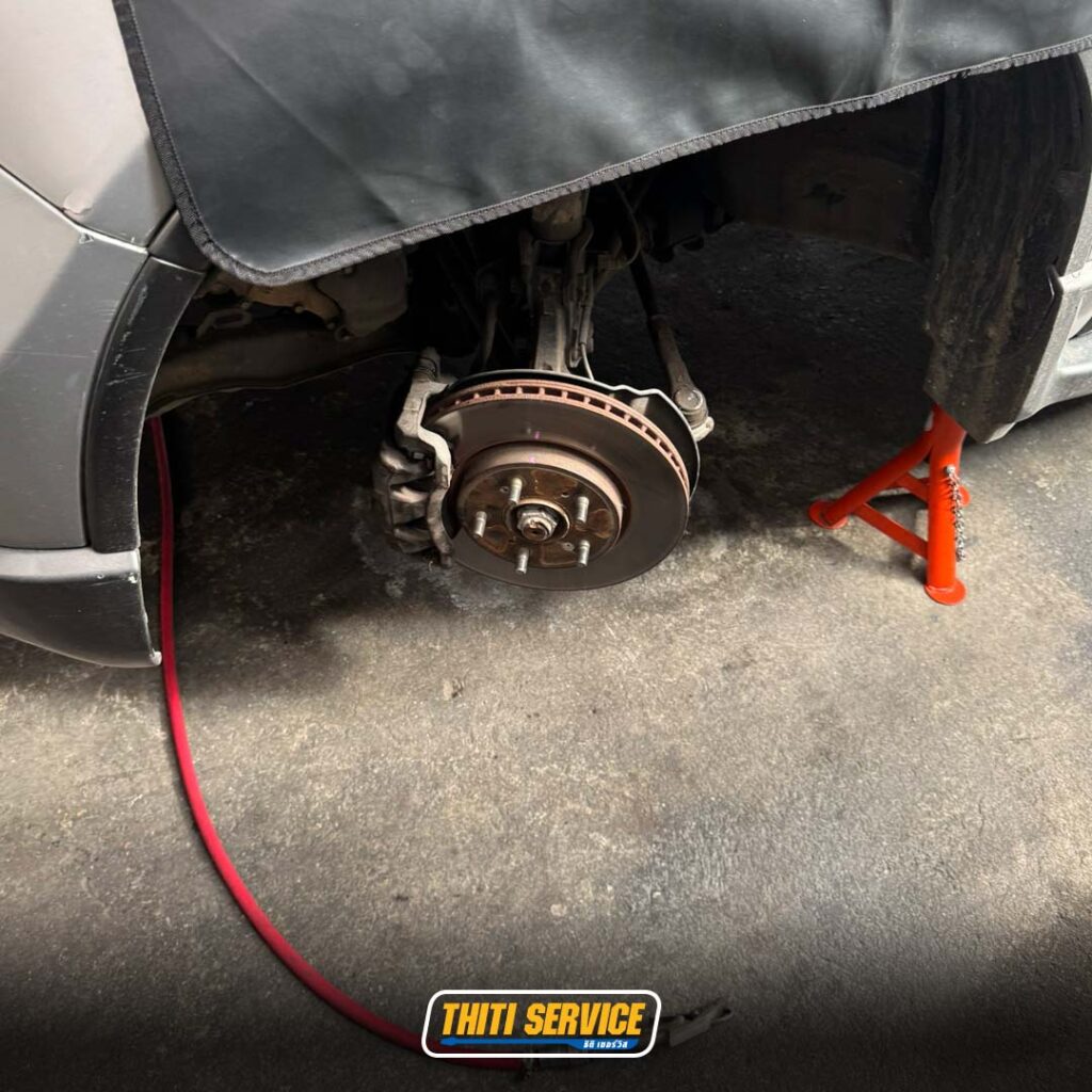 ธิติเซอร์วิส - อู่ซ่อมรถยนต์ กาญจนบุรี-TS2569_0175-ซ่อมระบบเบรค-3