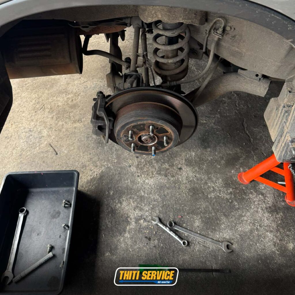 ธิติเซอร์วิส - อู่ซ่อมรถยนต์ กาญจนบุรี-TS2569_0175-ซ่อมระบบเบรค-5