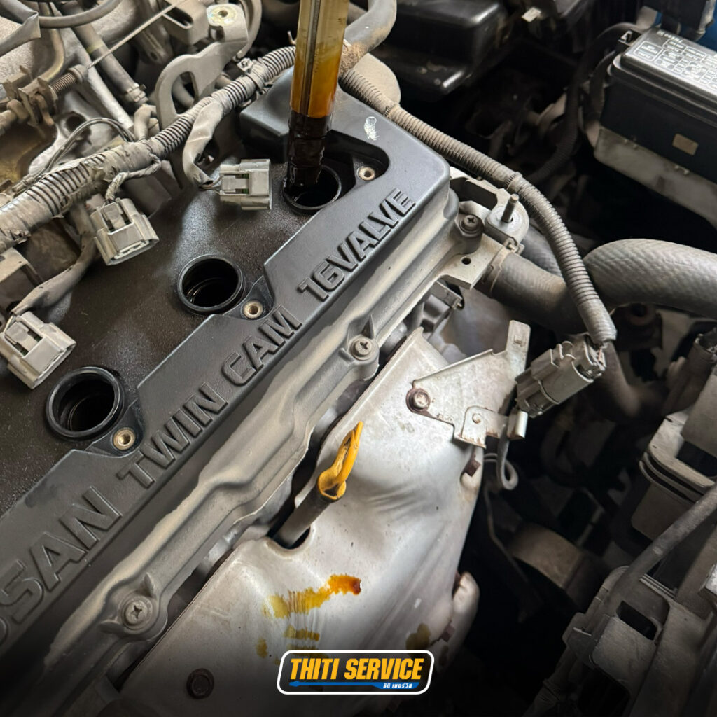 ธิติเซอร์วิส - อู่ซ่อมรถยนต์ กาญจนบุรี-เปิดฝาวาว์-NISSAN NEO-6-2